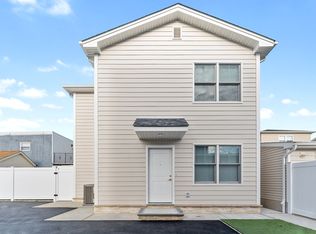 6717 Madison St, West New York, NJ 07093