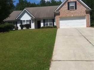 1370 Platinum Dr, Hoschton, GA 30548