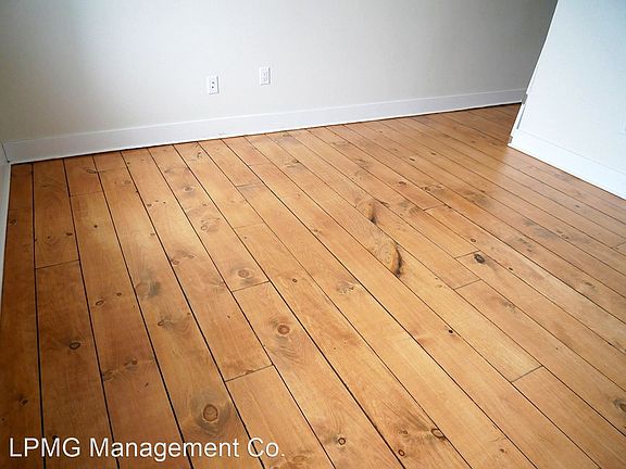 4th image of 1931 S 17th St #8421216