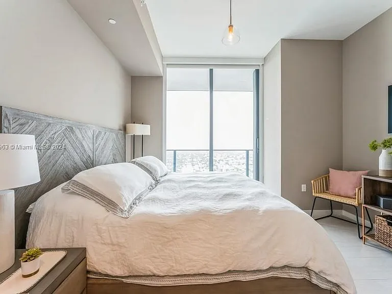 1000 Brickell Plz #Penthouse 5104 — Photo 21