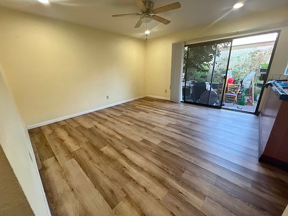 5th image of 10041 Karmont Ave #10041