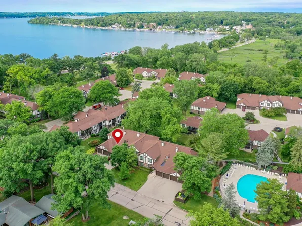23 Willabay DRIVE Unit D, Williams Bay, WI 53191