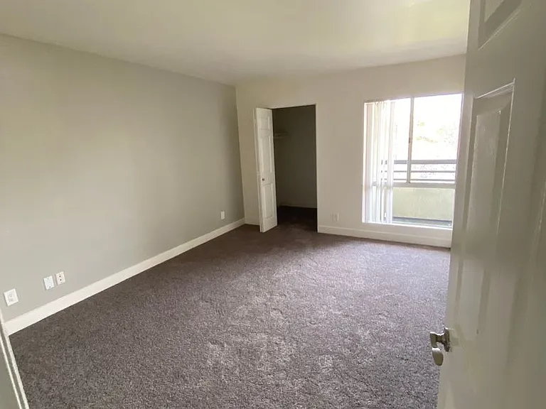 1250 N. June St. Los Angeles CA 90038 — Photo 8