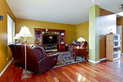 5th image of 25410 Juniper Ct