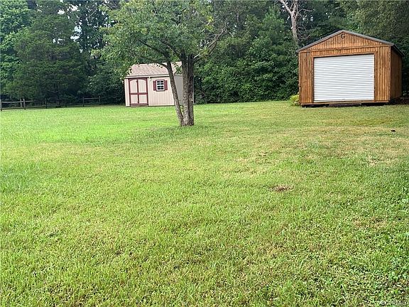 4th image of 10407 Jordan Dr
