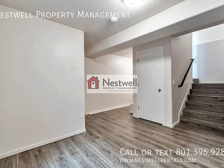 11611 S Alexandria Dr — Photo 24