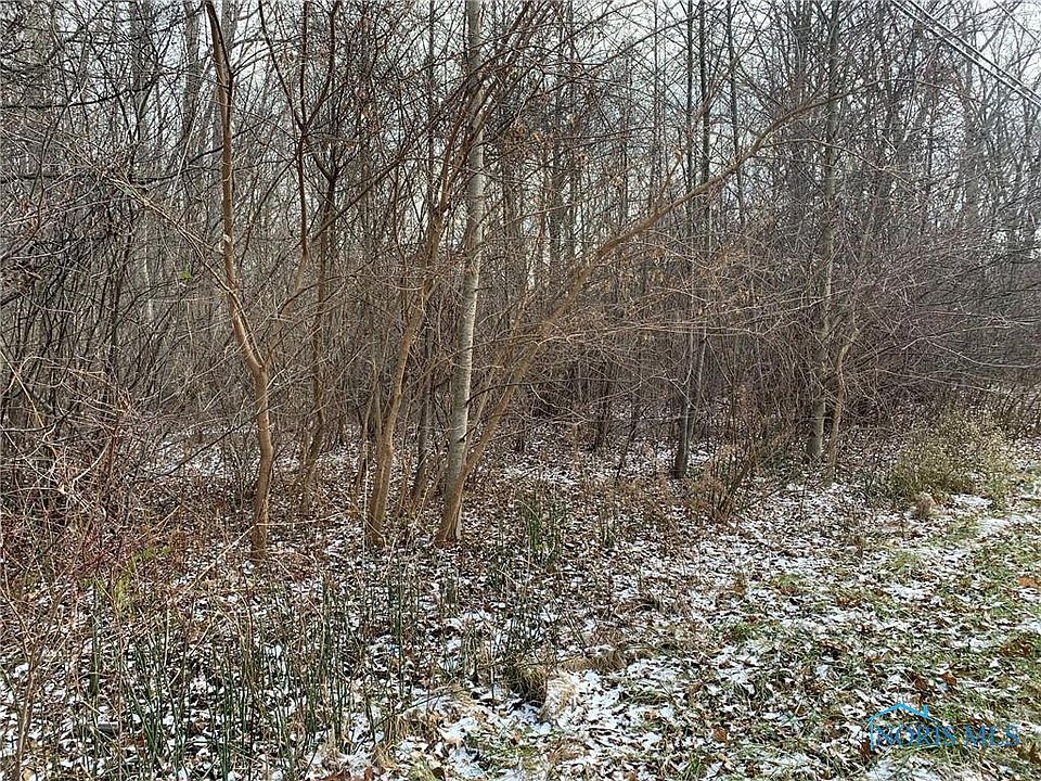 2nd image of 350 Centennial Rd