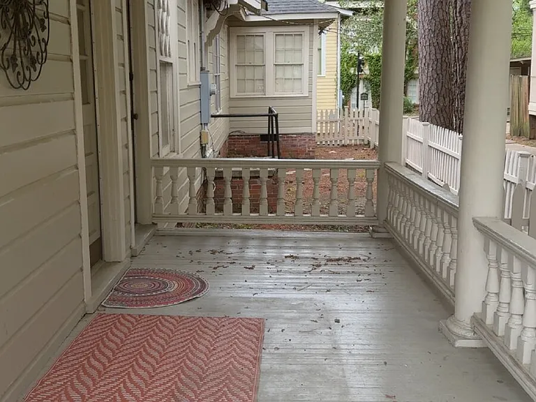 1338 N State St #A — Photo 3