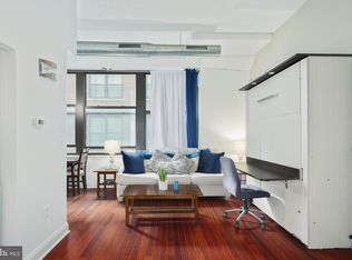 1100 S Broad St UNIT 204B, Philadelphia, PA