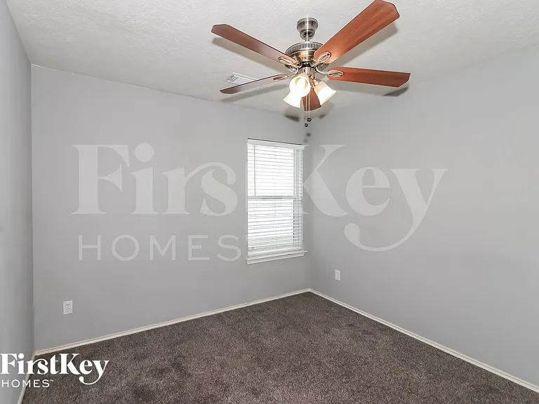 20735 Dewberry Creek Ln — Photo 17