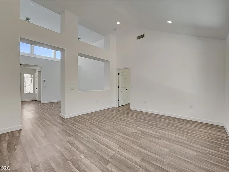 2413 Keiser Ct — Photo 13