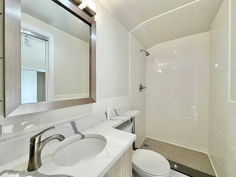 20-21 35th St #2F — Photo 6