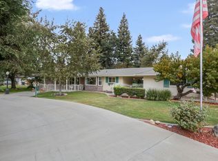 3132 S West St, Visalia, CA 93277