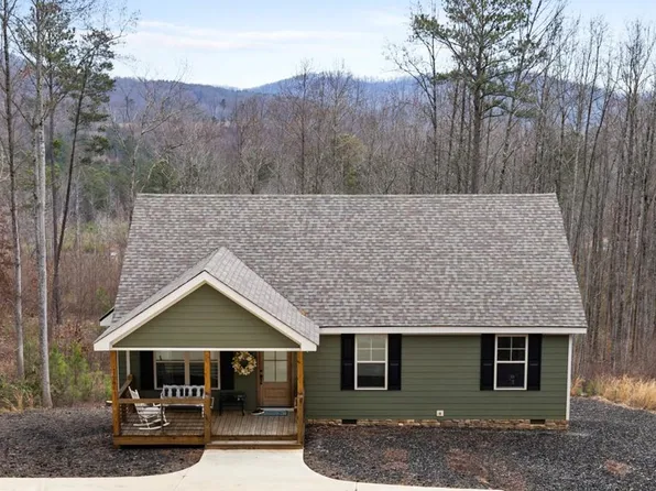 1281 Twisted Oak Rd, Talking Rock, GA 30175