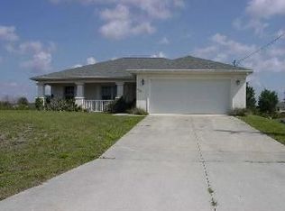 2522 69th St W, Lehigh Acres, FL 33971