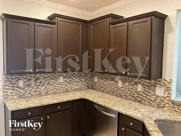 1074 Nathan Mauldin Dr — Photo 8