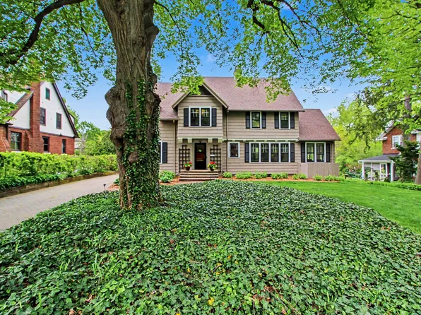 2105 Devonshire Rd, Ann Arbor, MI 48104
