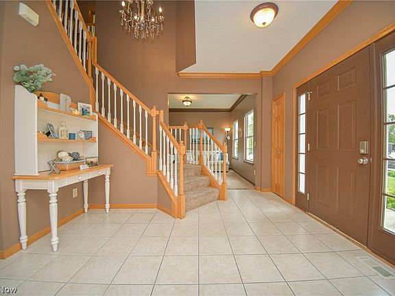 5th image of 5804 Northampton Dr