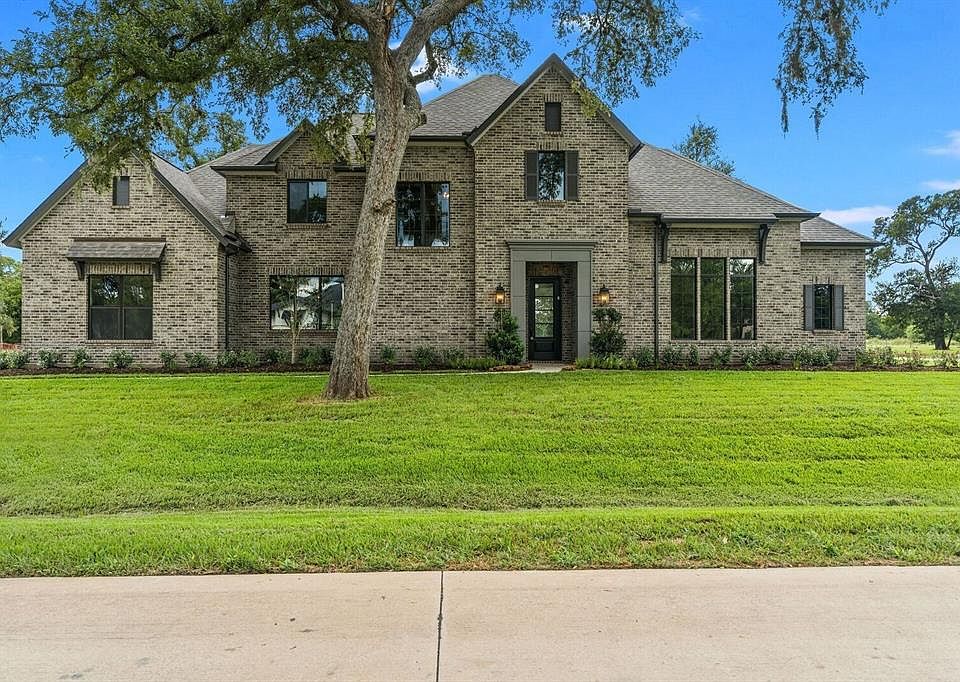 1st image of 32807 Whistler Ct