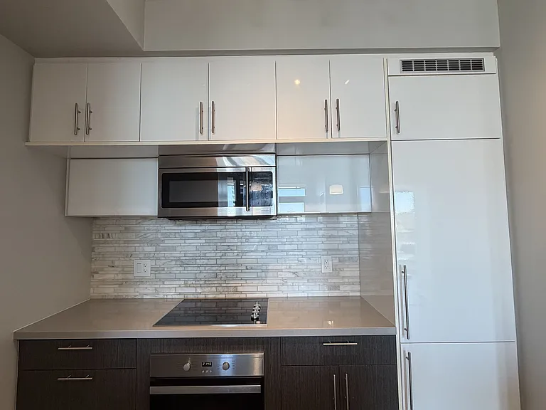 8 Mercer St #2107 — Photo 6