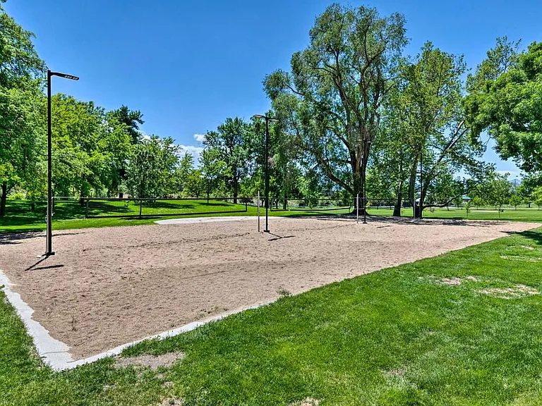 2324 S Green St #U3 — Photo 31