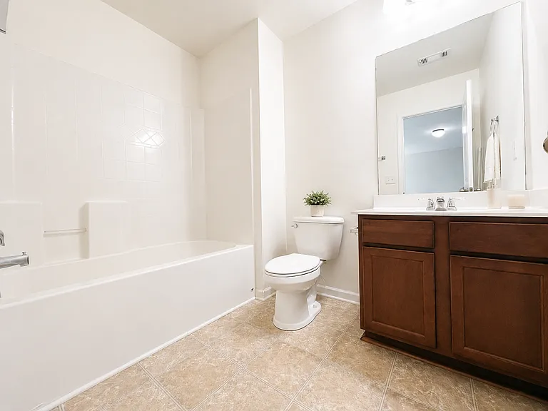 11 Phaeton Ave — Photo 23