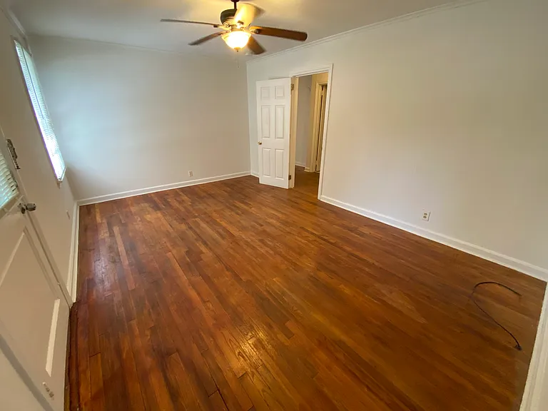 1217 Barnes St NW — Photo 5