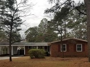713 Frederick Ave, Laurinburg, NC 28352