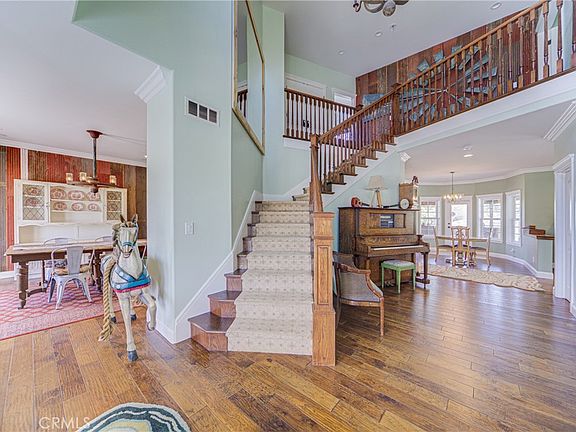 3rd image of 39911 Green Meadow Rd