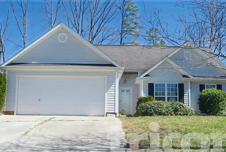 4422 Little Moser Ln — Photo 1