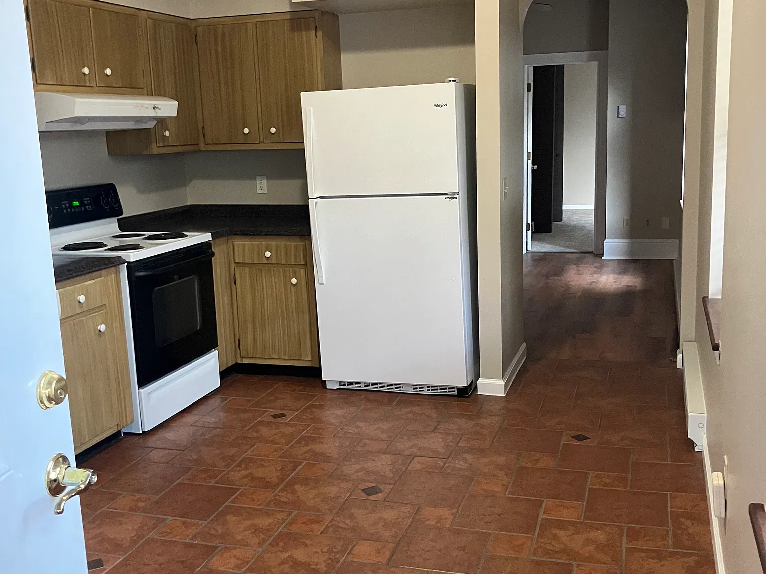 2 bed, 1200 sqft, $1,195 — Photo 2