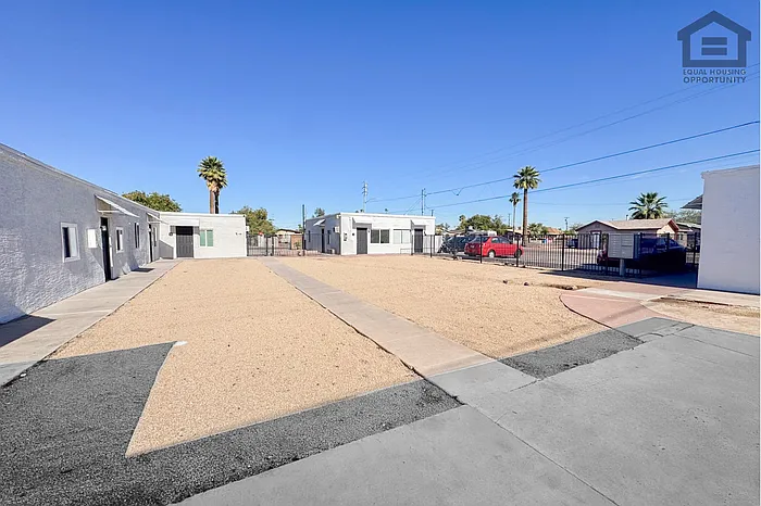 3601 W Melvin St #11 — Photo 4