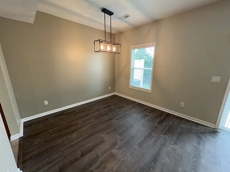 905 Franklin Rd — Photo 5