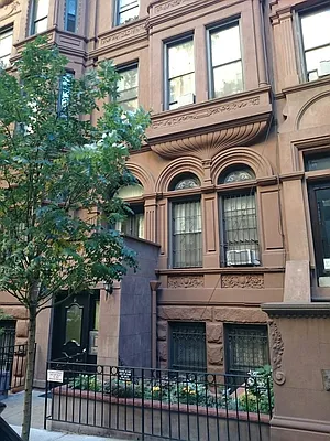 Rented by Citi Habitats | media 8