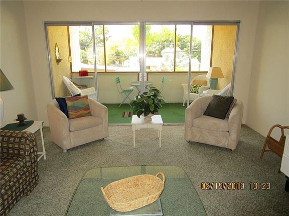 3rd image of 1236 NE 14th Ct APT M7
