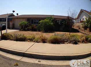 1919 Edith Dr, Escondido, CA 92026