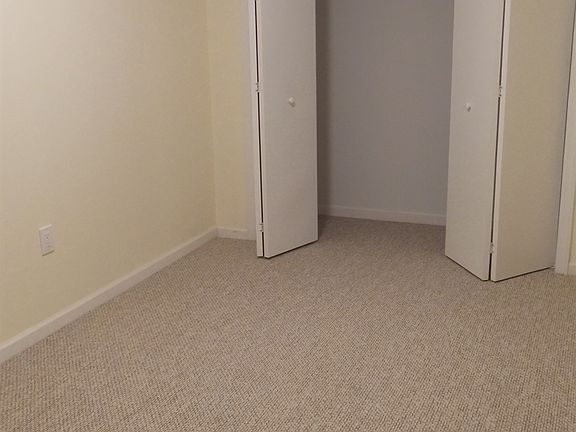 5th image of 2 Rosemary Ct