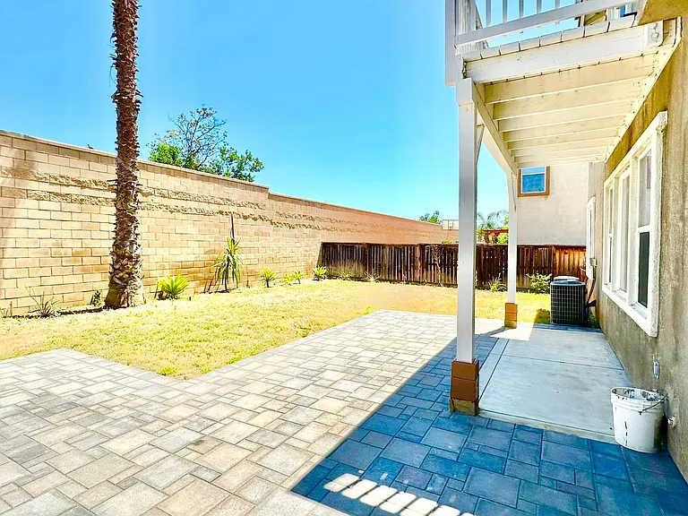 27536 Pinyon St — Photo 17