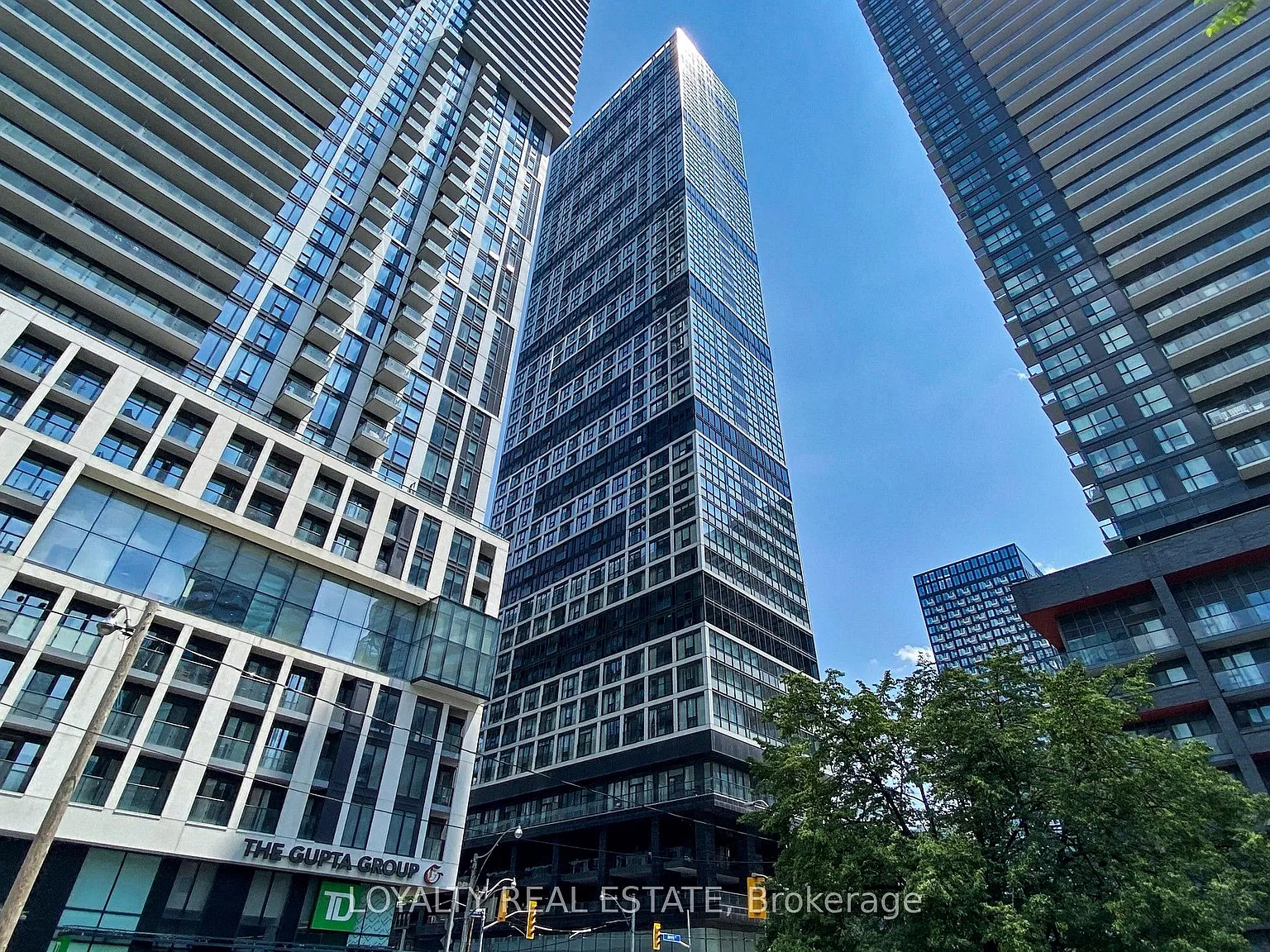 2 bed, $2,500 — Photo 3