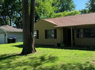 2529 SW Mission Ave, Topeka, KS 66614