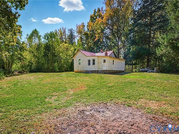 12th image of this home