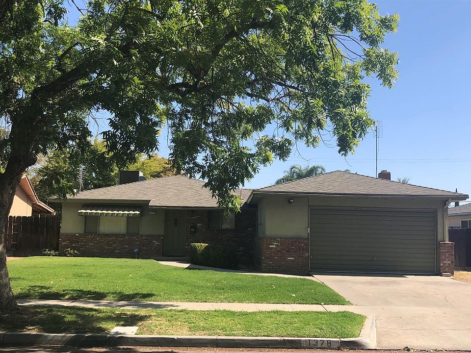 1st image of 1378 N Adler Ave