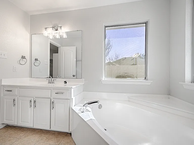 8124 Jolie Dr — Photo 14