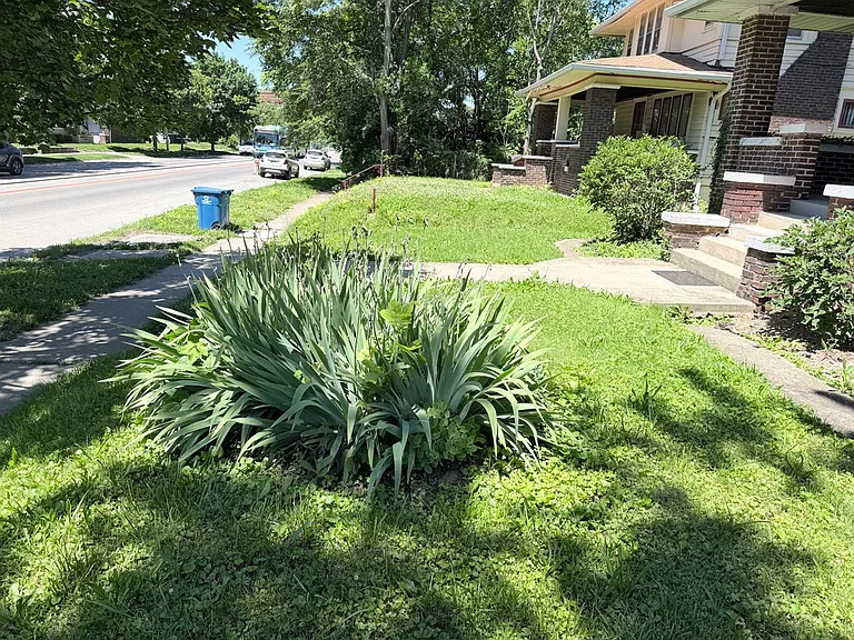 4115 N College Ave — Photo 54