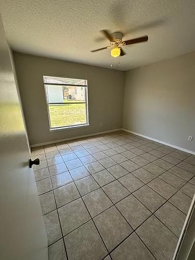 2nd image of 2613 Icabod Ct