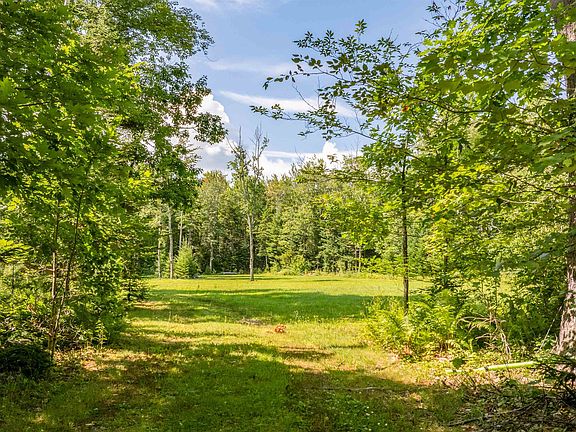 2nd image of 298 Mountain Road
