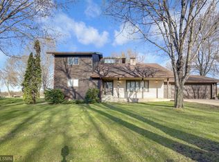 29358 Kraemer Lake Rd, Saint Joseph, MN 56374