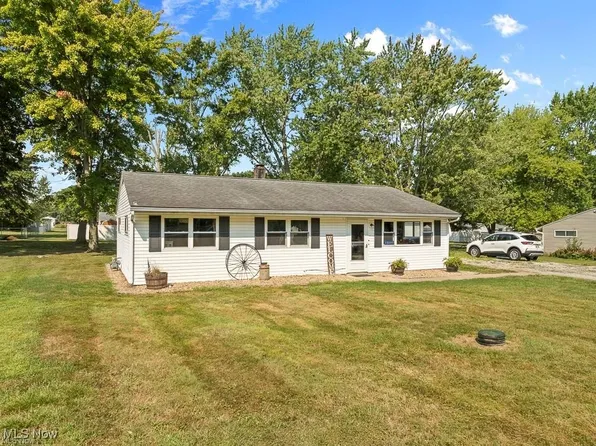 10645 Barcus Ave NE, Alliance, OH 44601