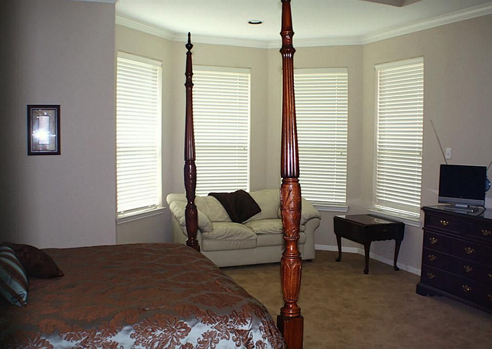 1st image of 3807 Smithers Ln