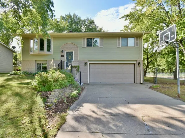 425 7th Ave N, Sartell, MN 56377